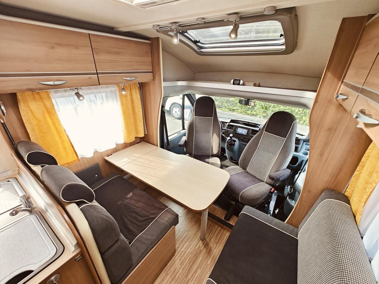 Bürstner Nexxo T660