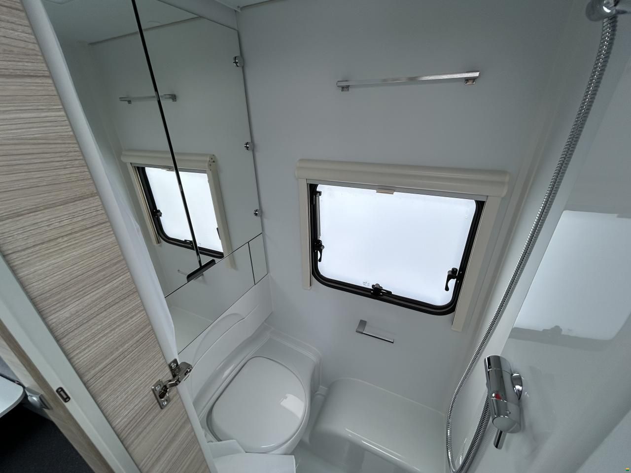 Adria Altea 502 UL DeLuxe 60Y