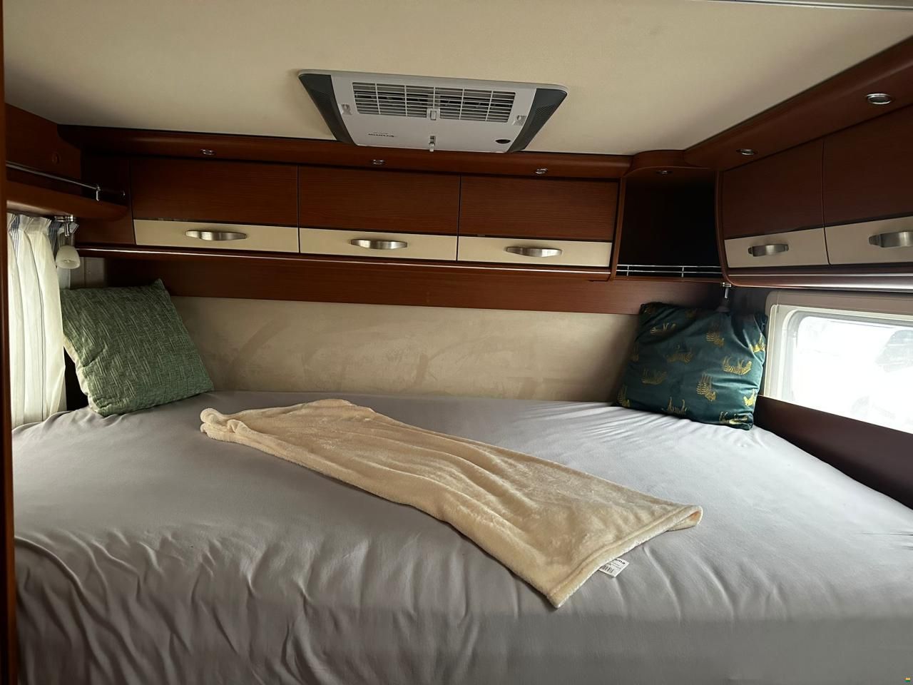 Hymer B594