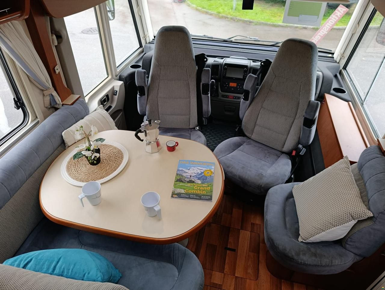Hymer B594