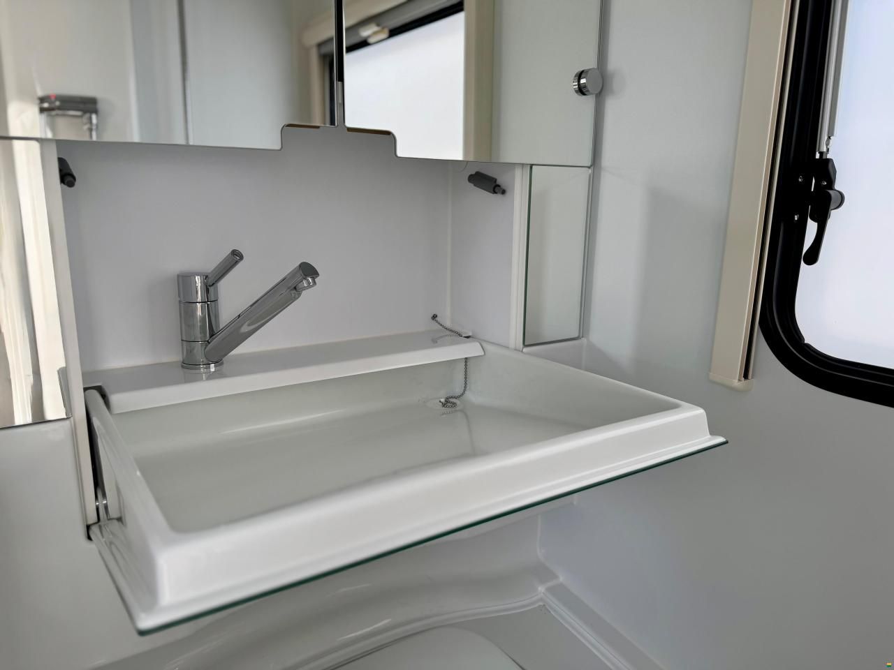 Adria ALTEA 502 UL 60Y DELUXE