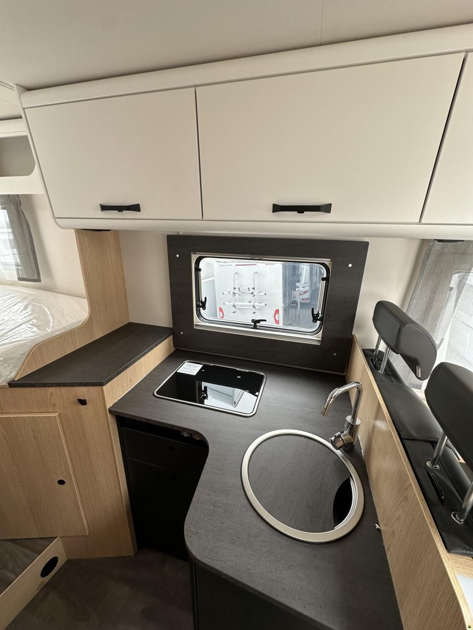 Sunlight Adventure I 67S