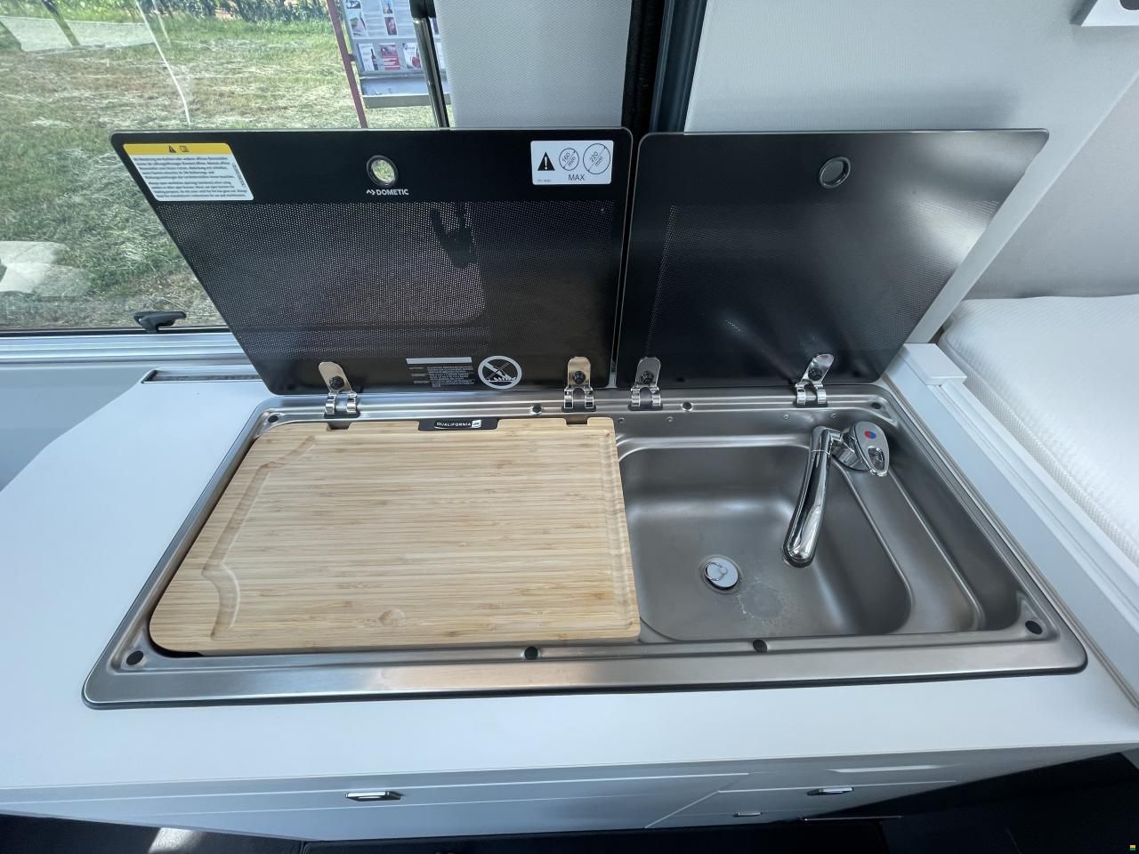 Volkswagen Grand California 600