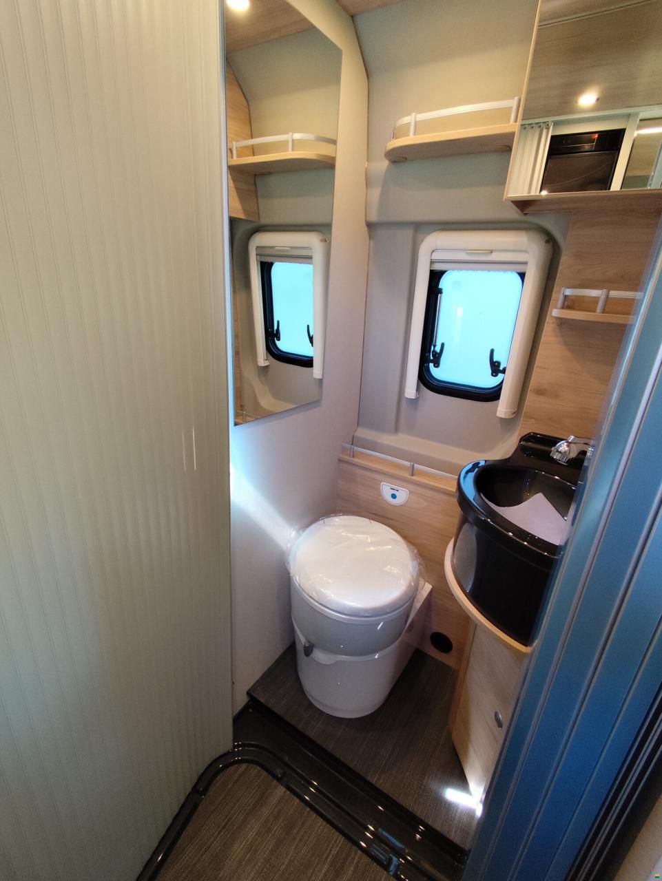 Dethleffs Globetrail 640 HR Citroen