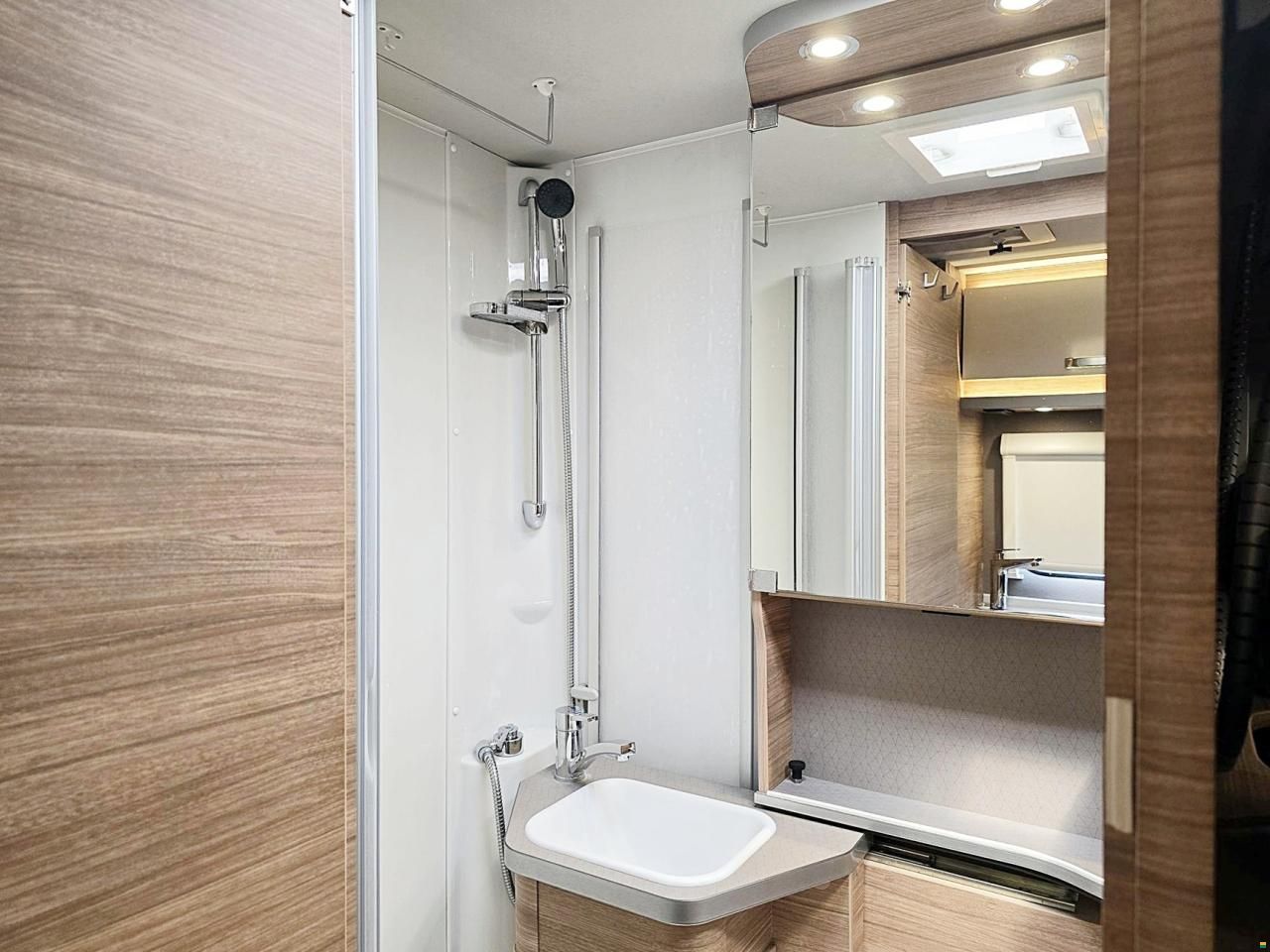 Weinsberg CARACOMPACT 600 MEG PEPPER EDITION 2.2