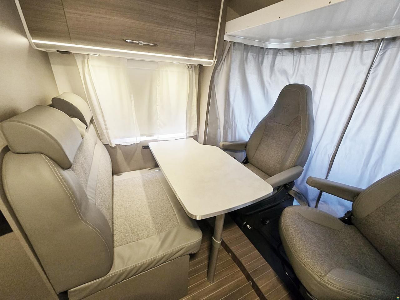 Etrusco V 5900 DB 2.3 MJ