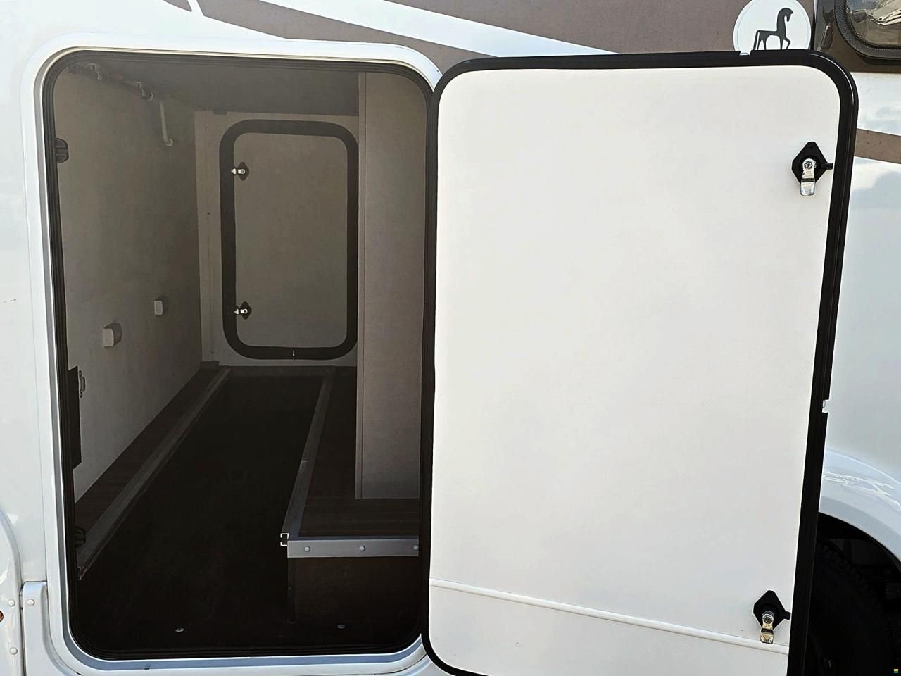 Etrusco V 5900 DB 2.3 MJ