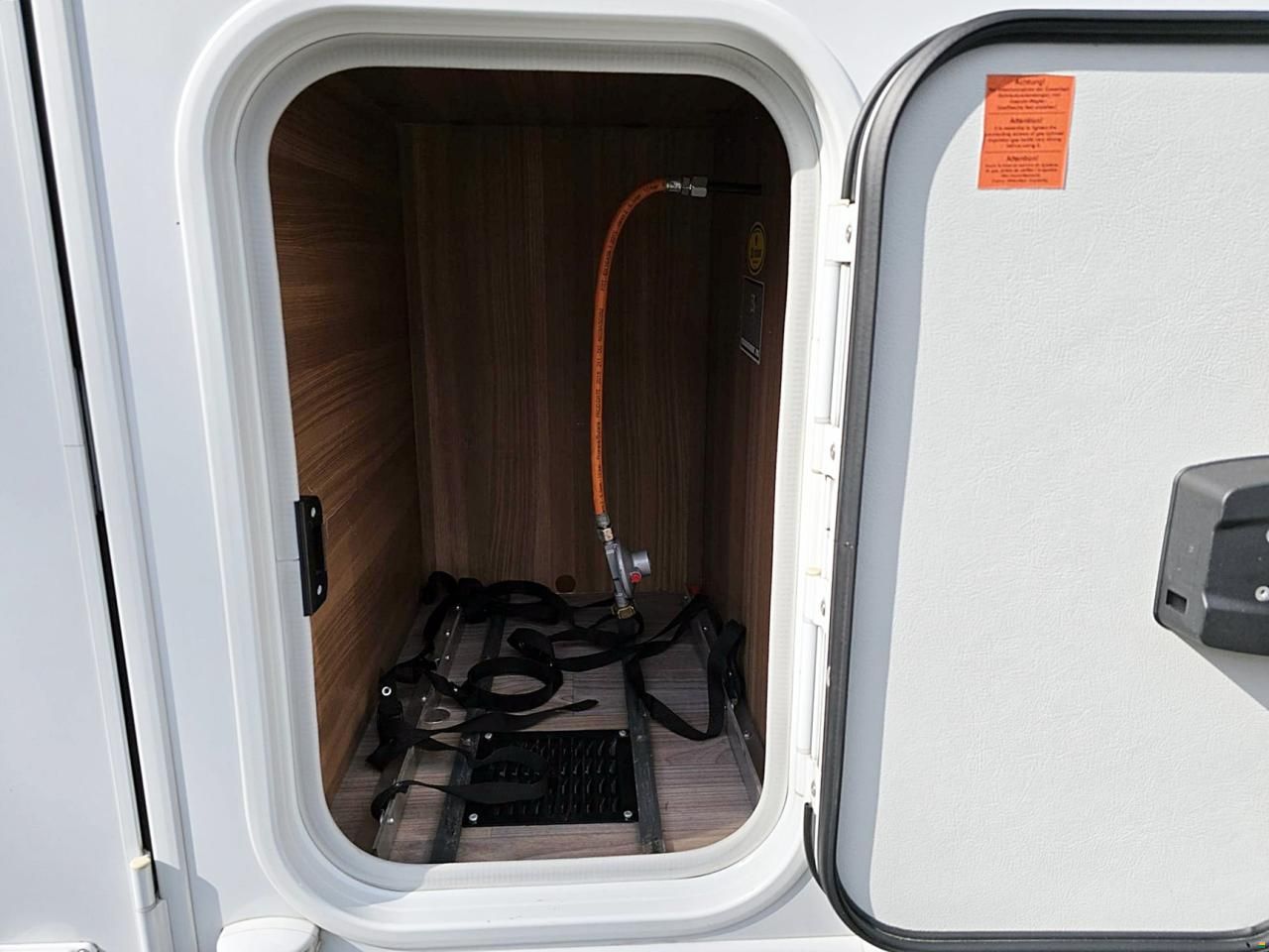 Weinsberg CARACOMPACT 600 MEG PEPPER EDDITION 2.0