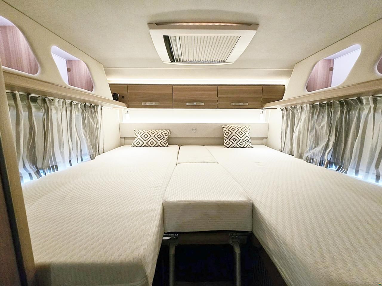 Weinsberg CARACOMPACT 600 MEG PEPPER EDDITION 2.0