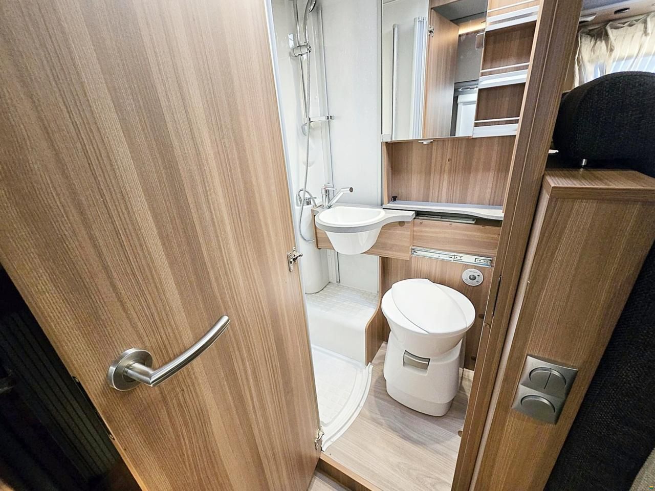 Weinsberg CARACOMPACT 600 MEG PEPPER EDDITION 2.0