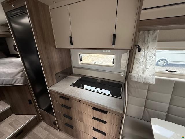 Kabe Travel Master Novum 720 LGB Compact