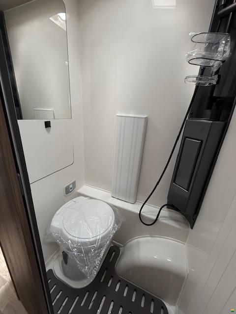 Kabe Travel Master Novum 720 LGB Compact