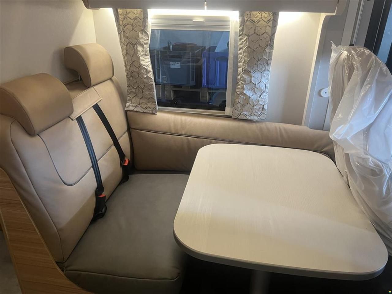 Dethleffs Globebus I 6