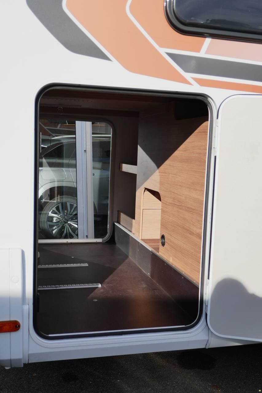 Weinsberg CaraCompact PEPPER 600 MEG