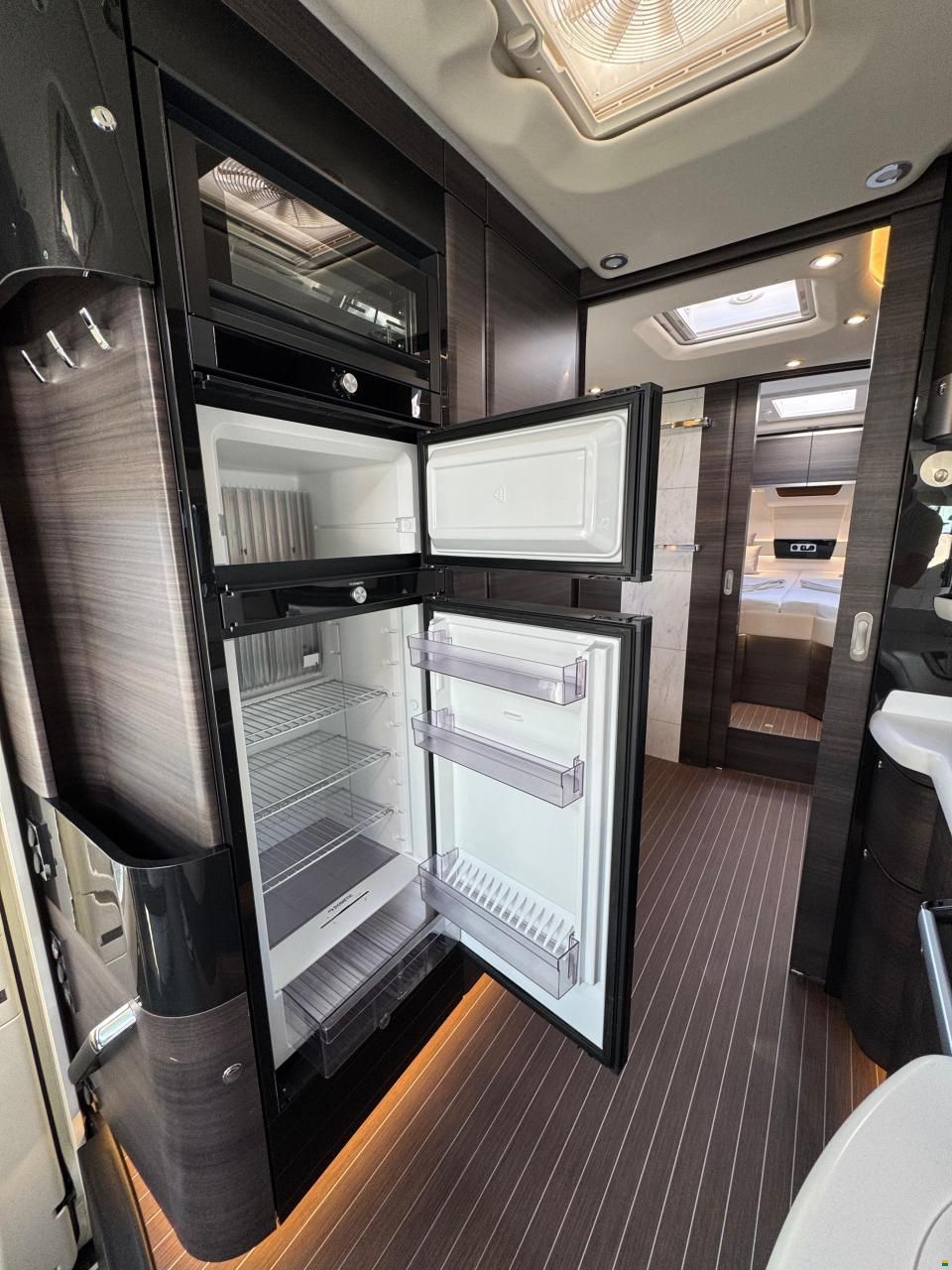 Concorde Charisma 910 LI