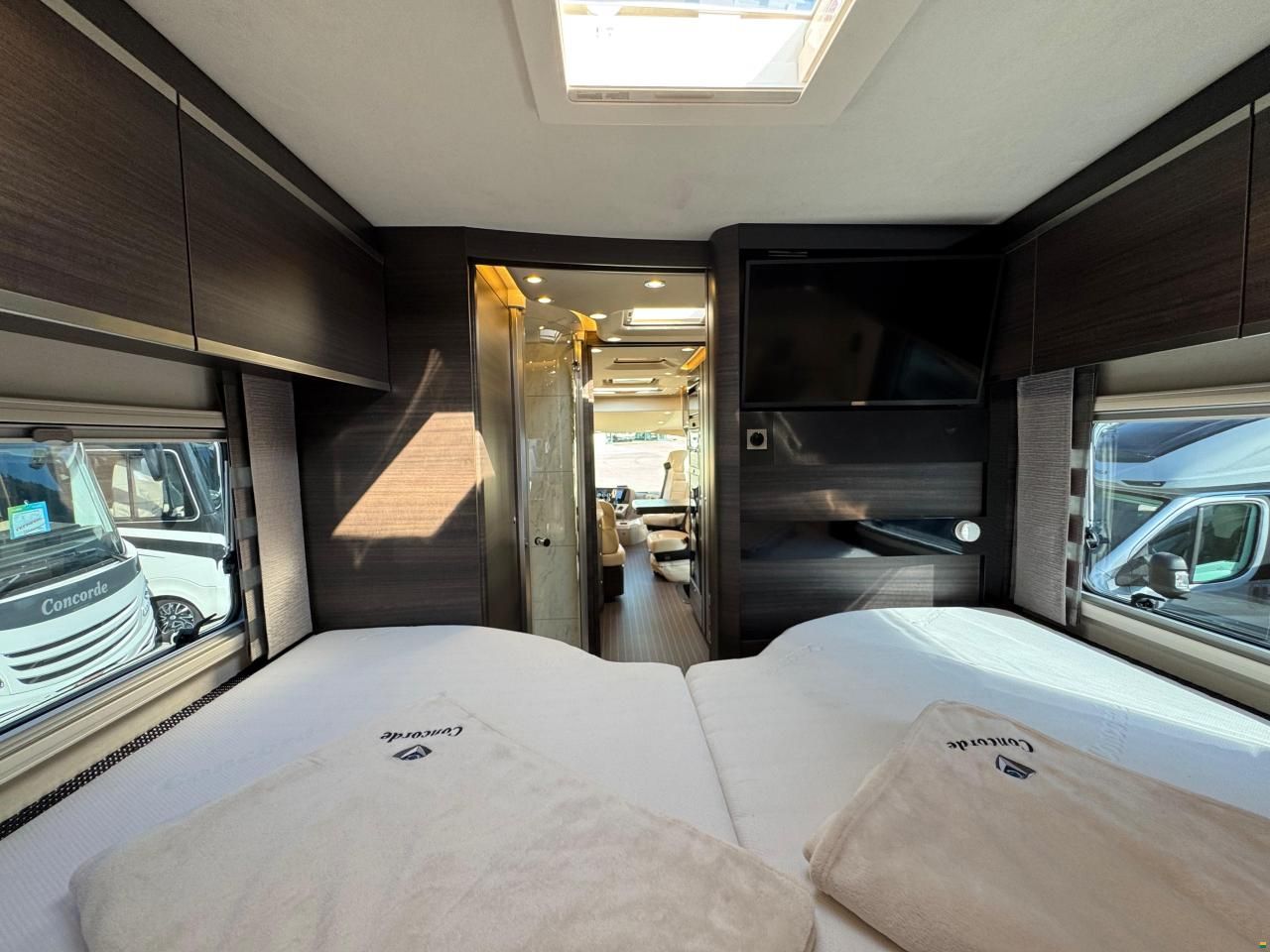 Concorde Charisma 910 LI