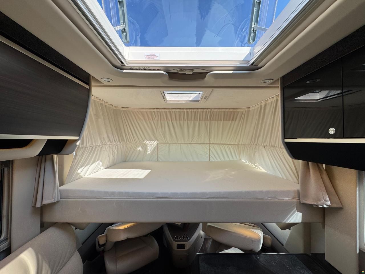 Concorde Charisma 910 LI