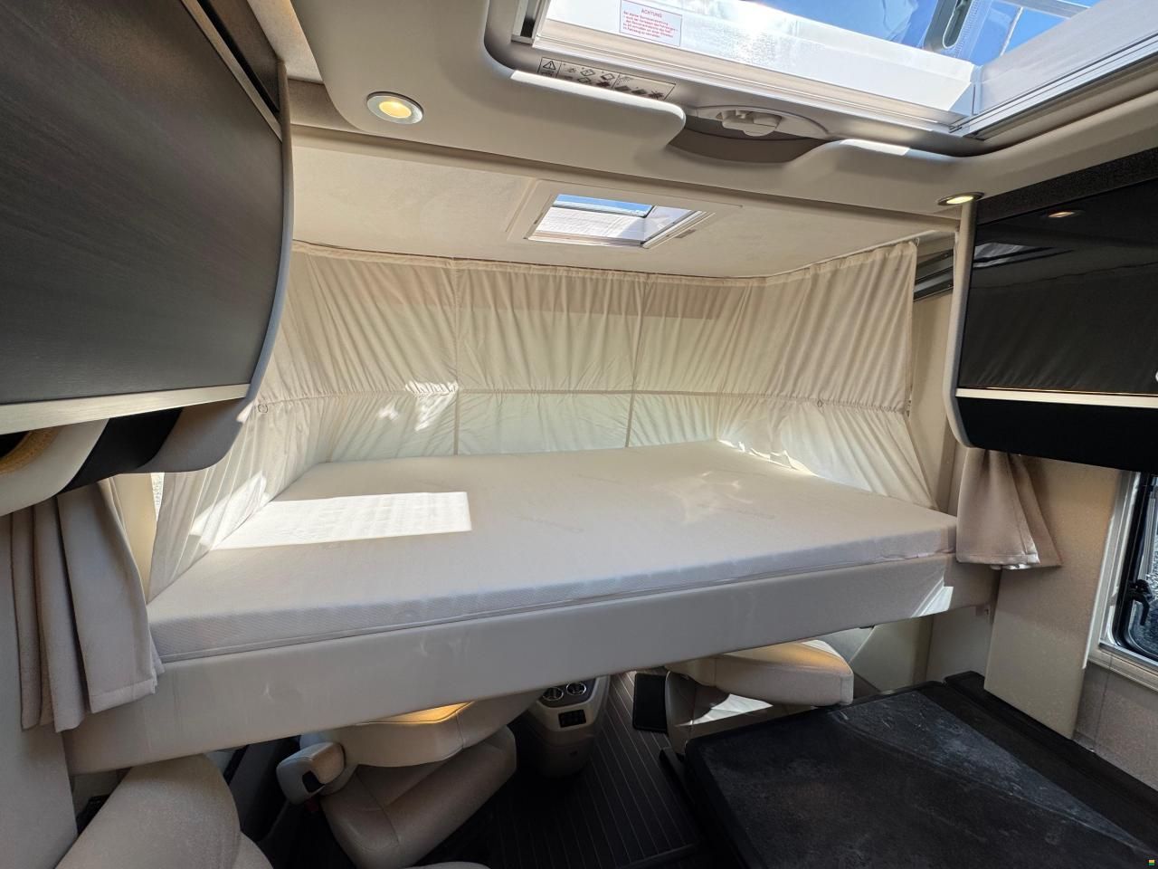 Concorde Charisma 910 LI