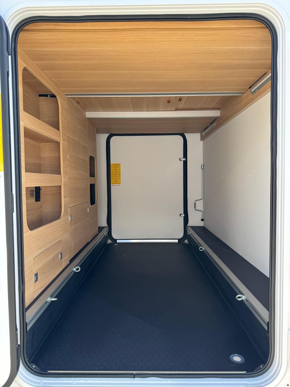 Adria Coral Plus 670 DL