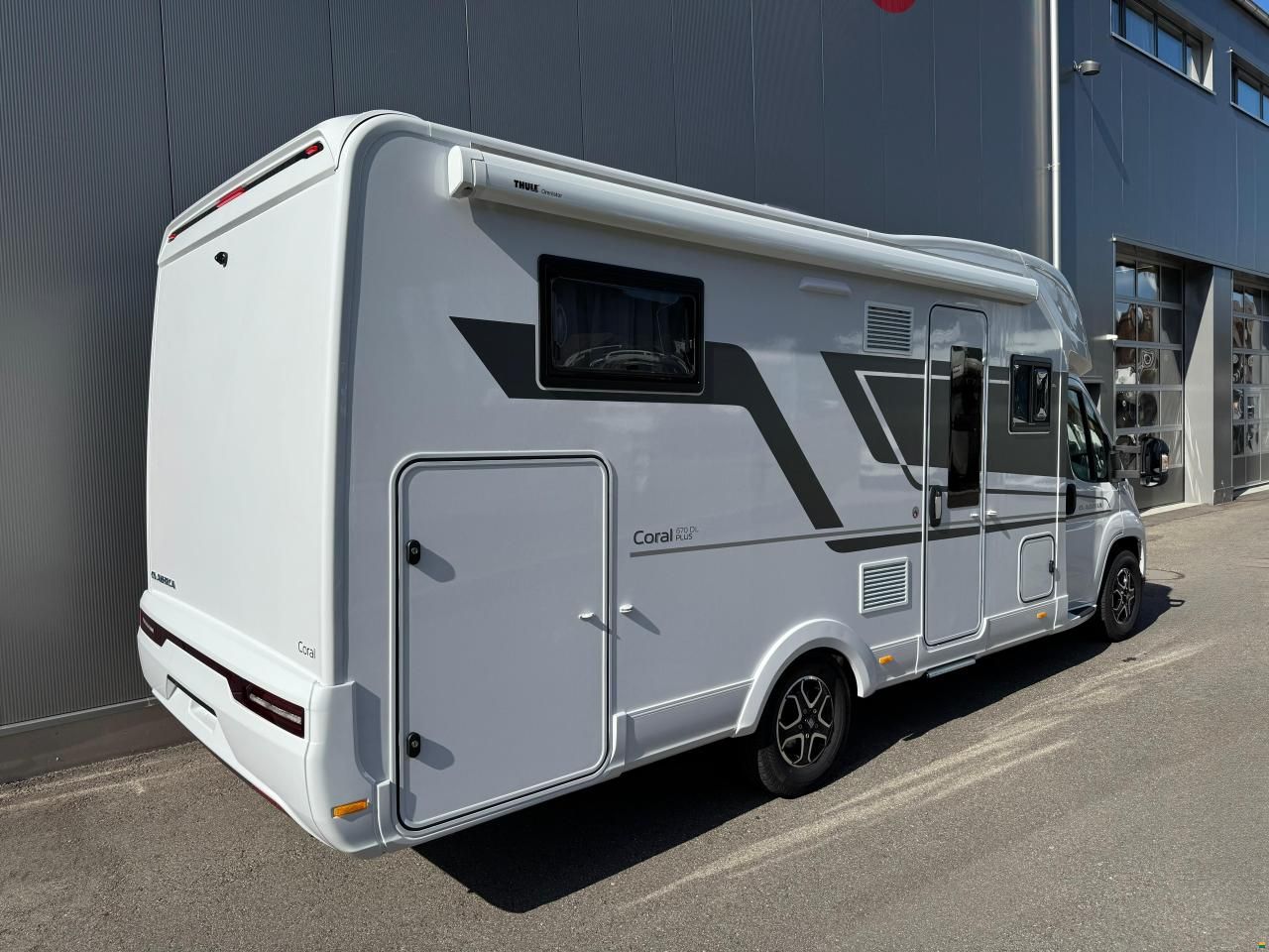 Adria Coral Plus 670 DL