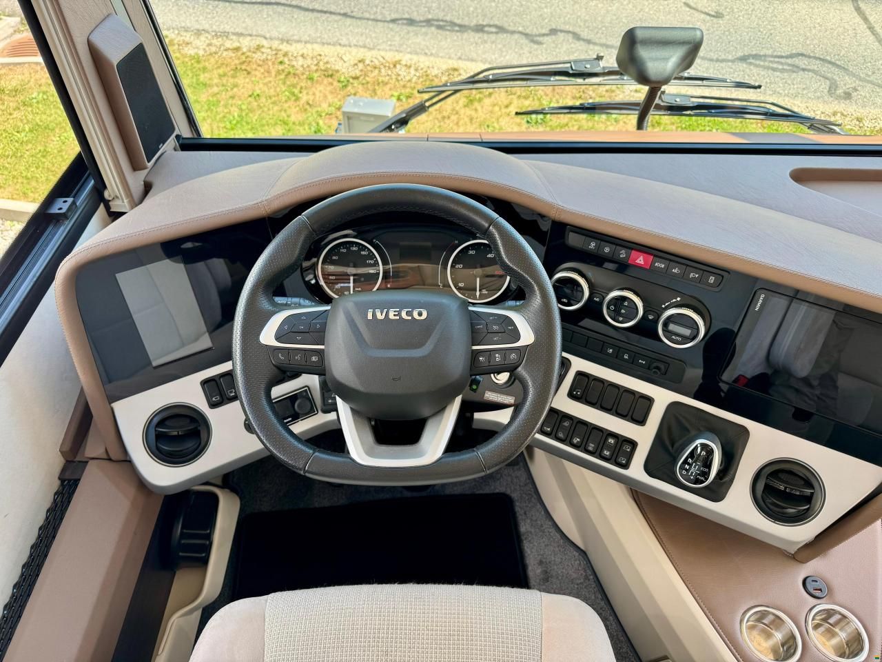 Concorde Charisma 860 LI