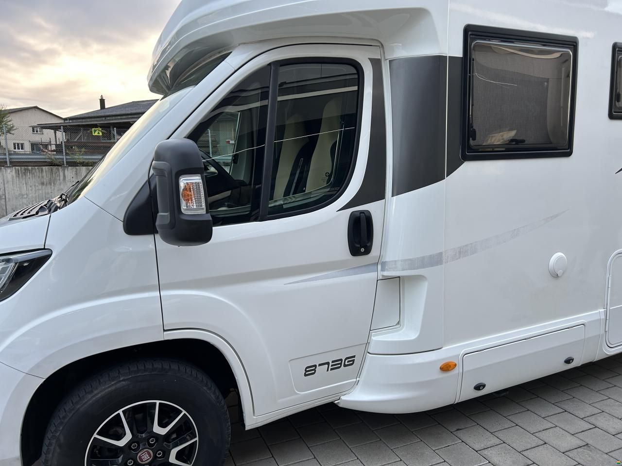 McLouis 873 G