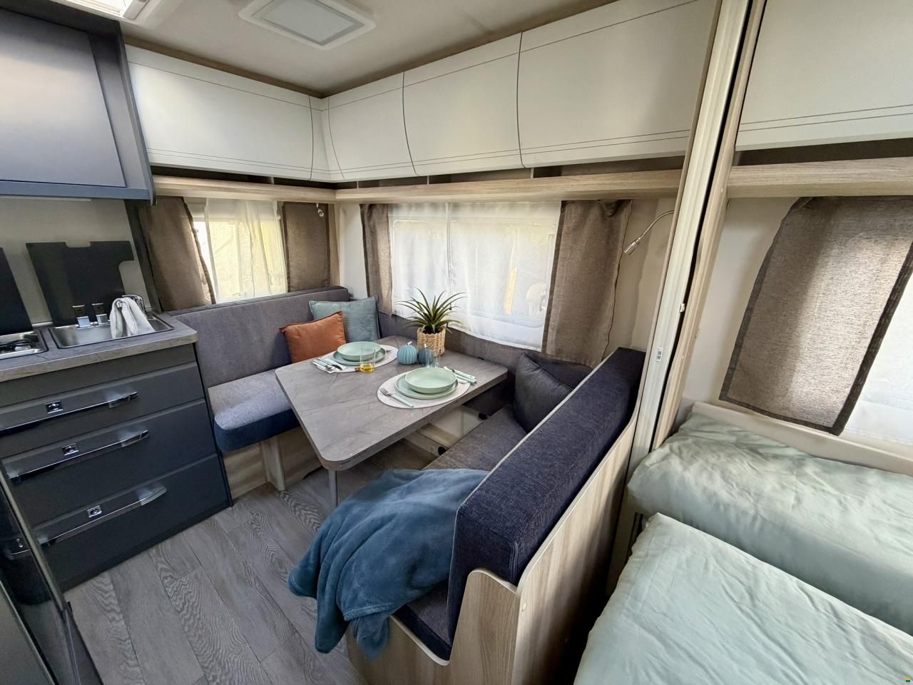 Hobby 400 SFe DE LUXE