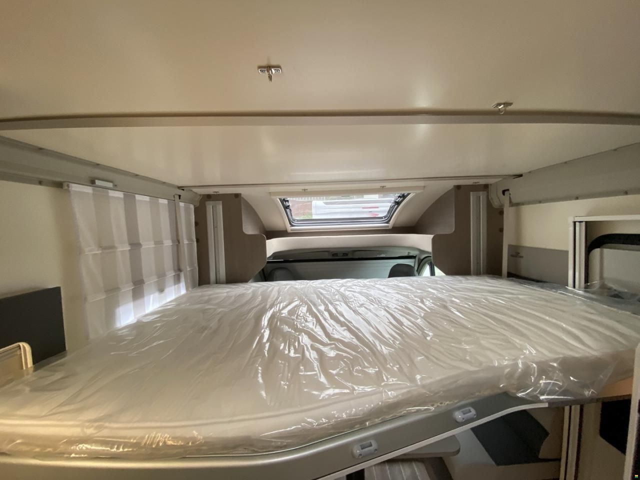 Roller Team Zefiro 266TL, Fiat 2.2MJ 140PS Automat