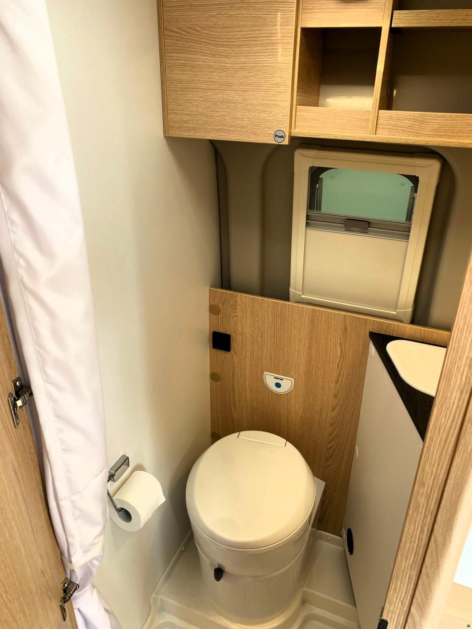 Sunlight Cliff 640 Advent. Edition 9-Gang Automat