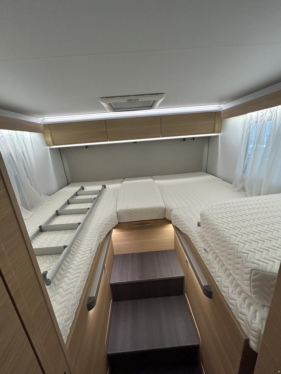 Adria Matrix 60Y 670 SL