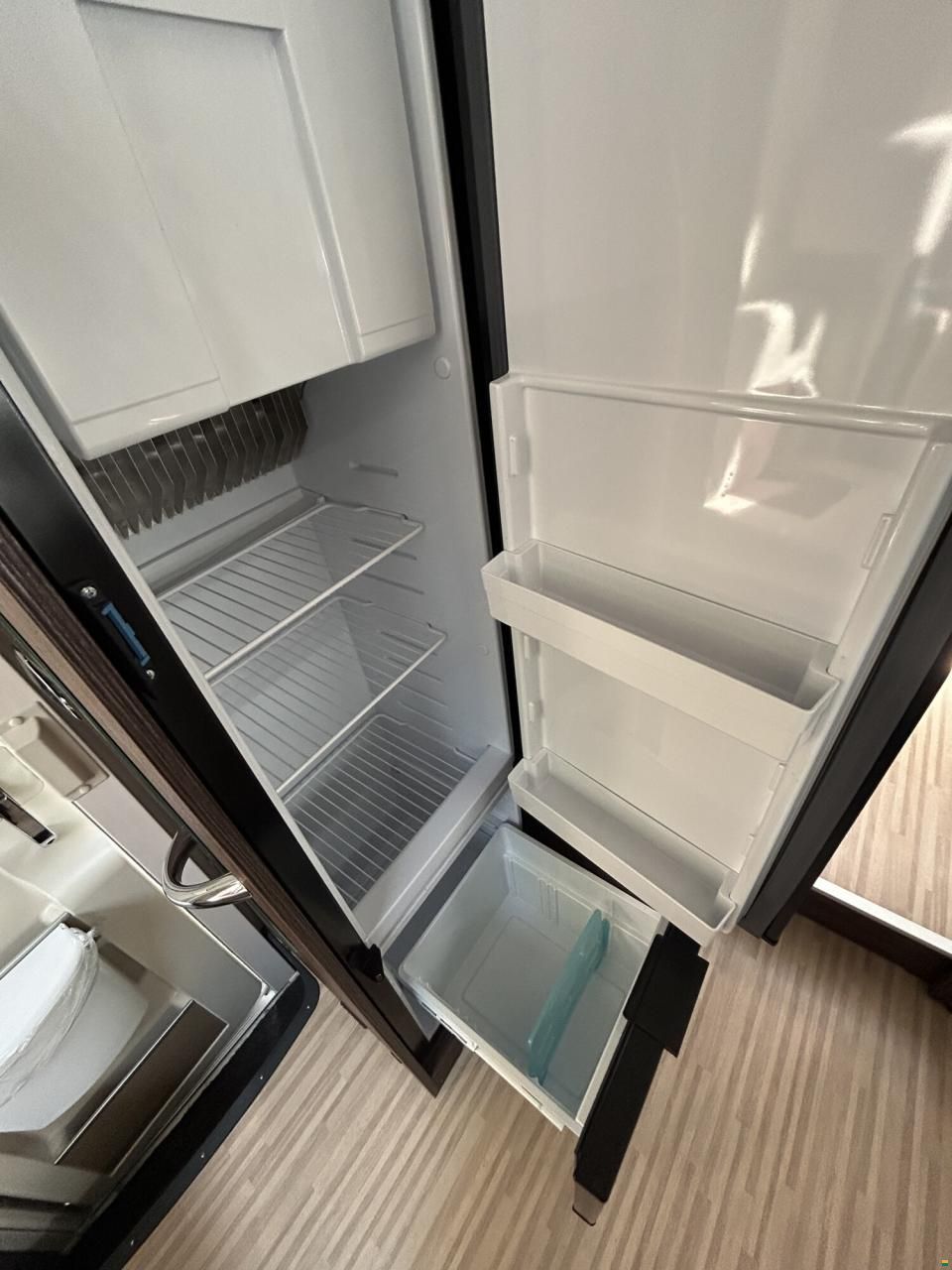 Benimar Tessoro T495UP