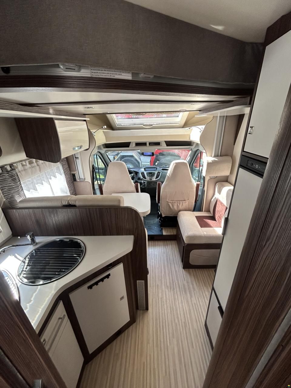 Benimar Tessoro T495UP