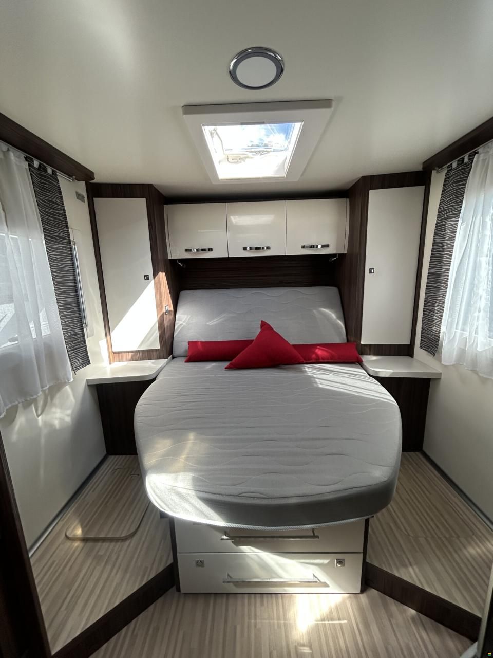 Benimar Tessoro T495UP