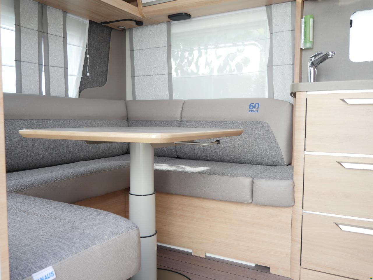 Knaus Südwind 450 FU