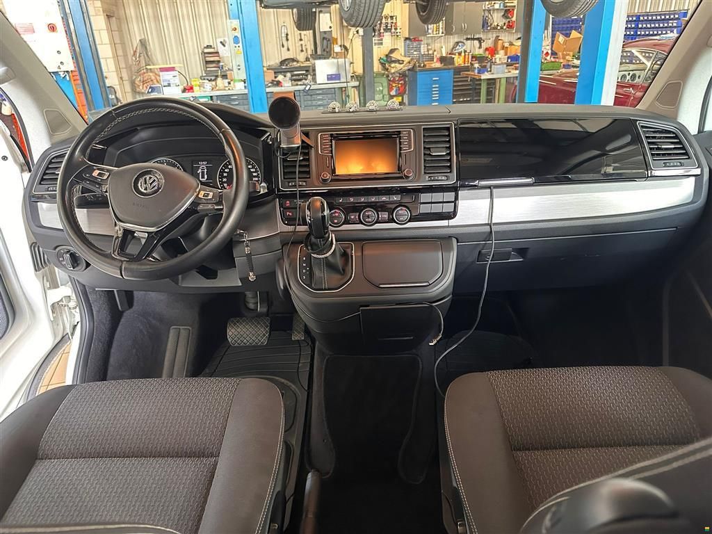 Volkswagen California Beach