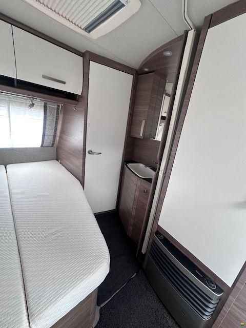 Knaus Sport 450 FU Silver Edition