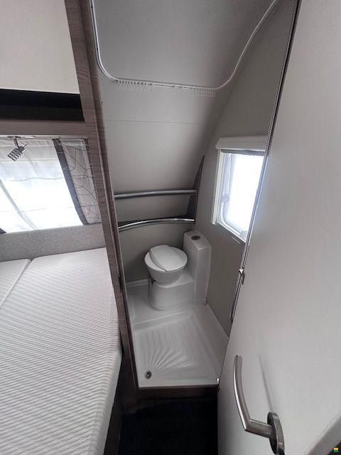 Knaus Sport 450 FU Silver Edition