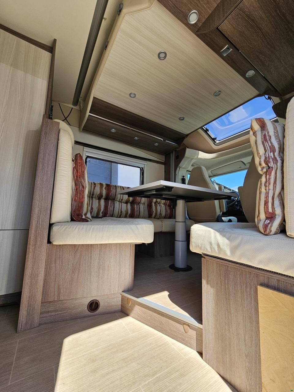 Bürstner Ixeo Time it 586