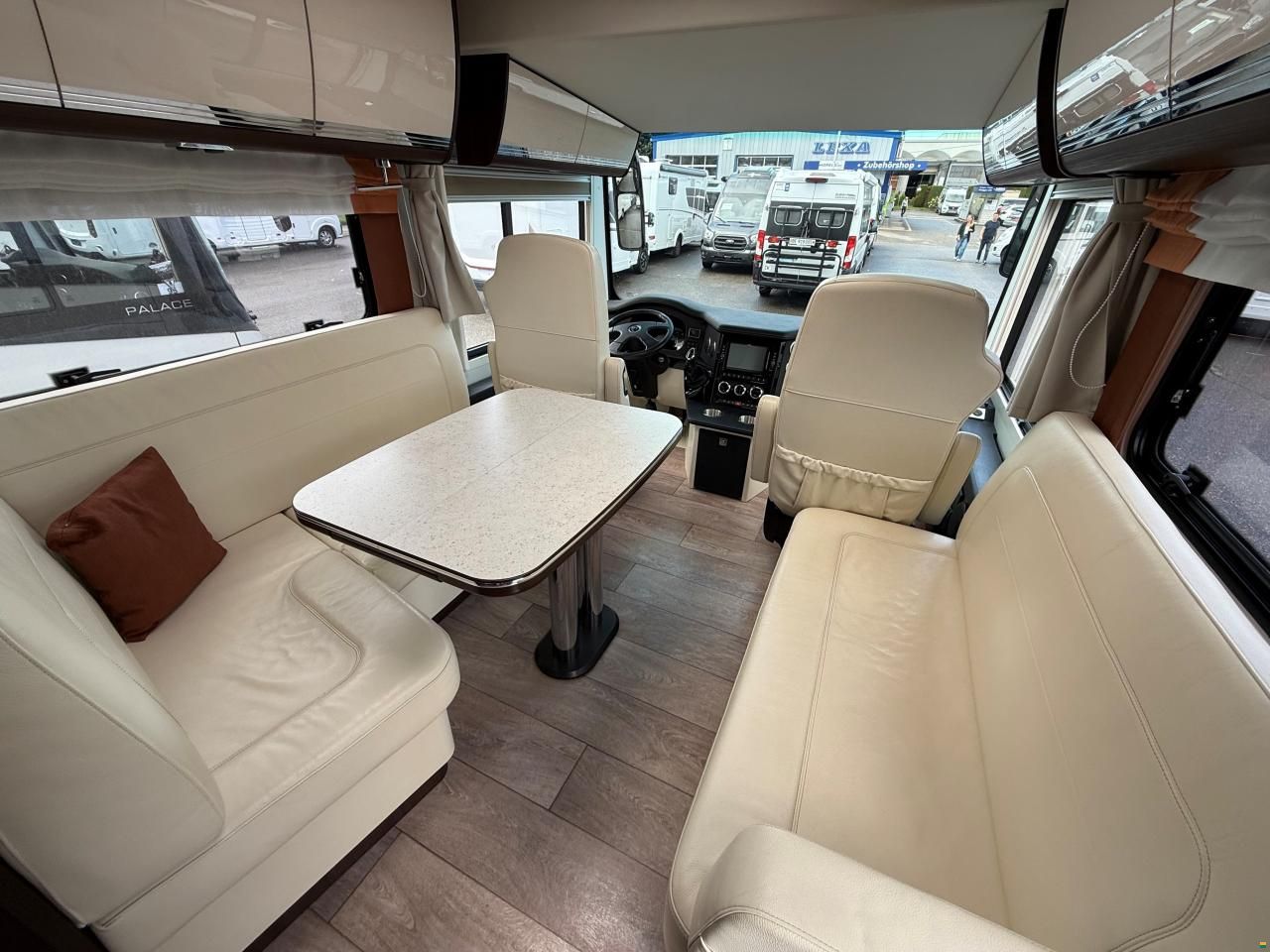 Morelo Empire 92 M  IVECO Daily 70 C 21