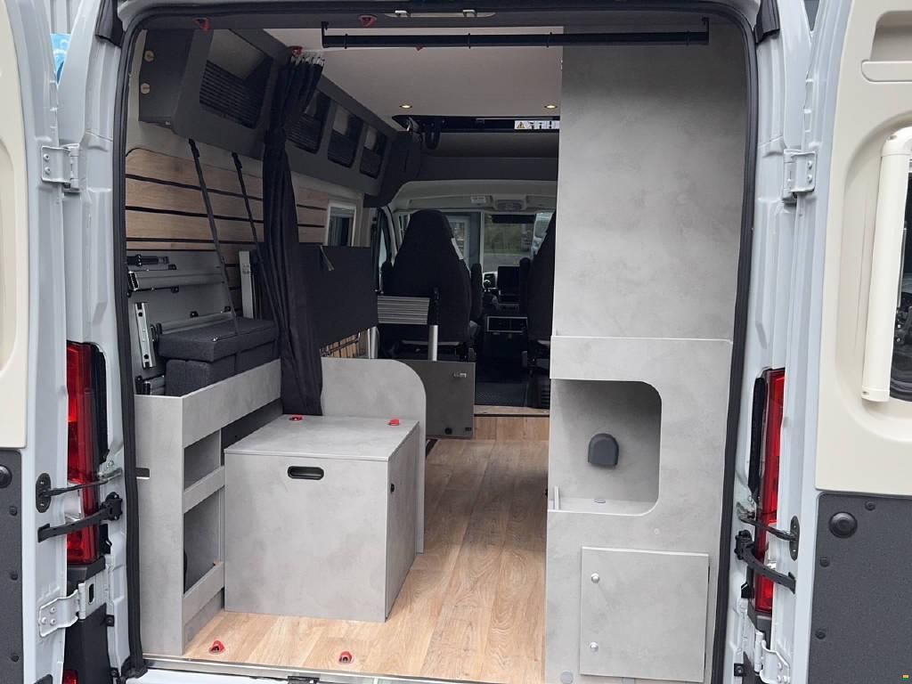 Crosscamp CV Flex 541 3.5t L2H2 2.2TD140