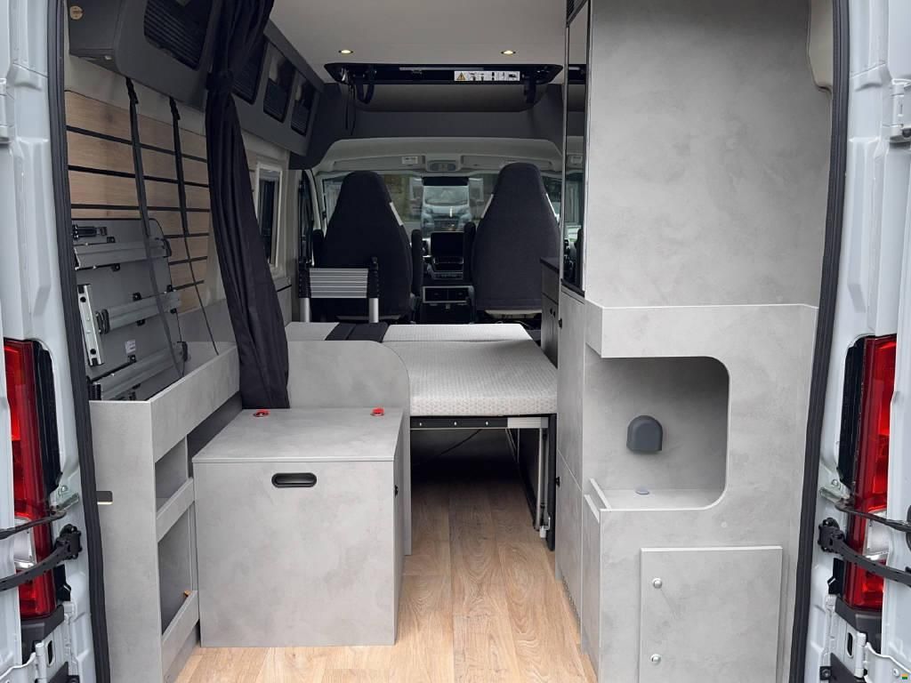 Crosscamp CV Flex 541 3.5t L2H2 2.2TD140