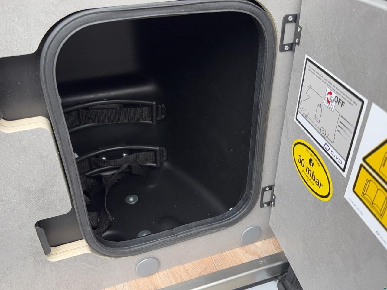 Crosscamp CV Flex 541 3.5t L2H2 2.2TD140