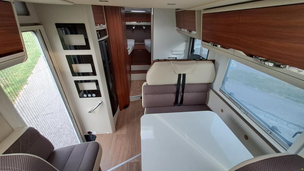 Adria Matrix Platinum M 670 SL