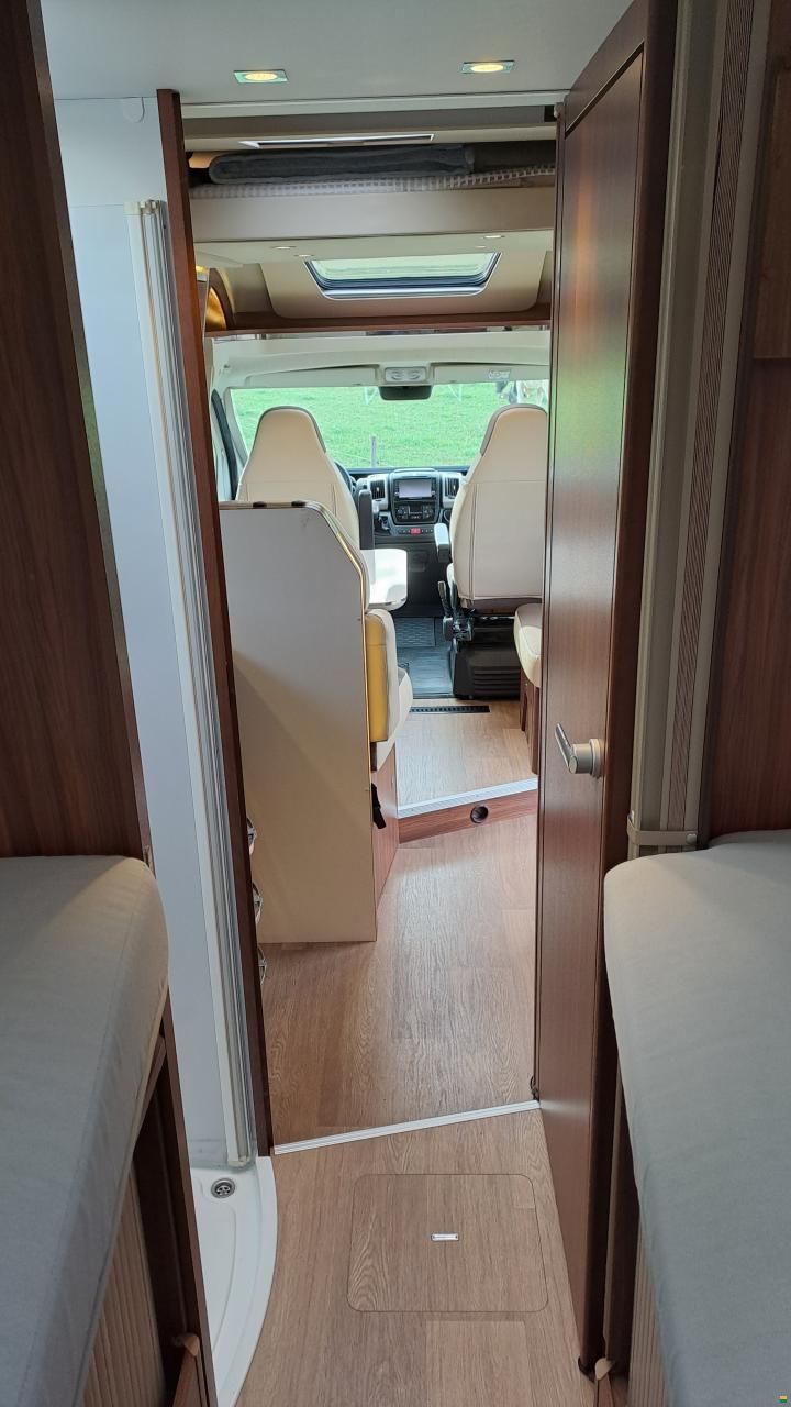 Adria Matrix Platinum M 670 SL