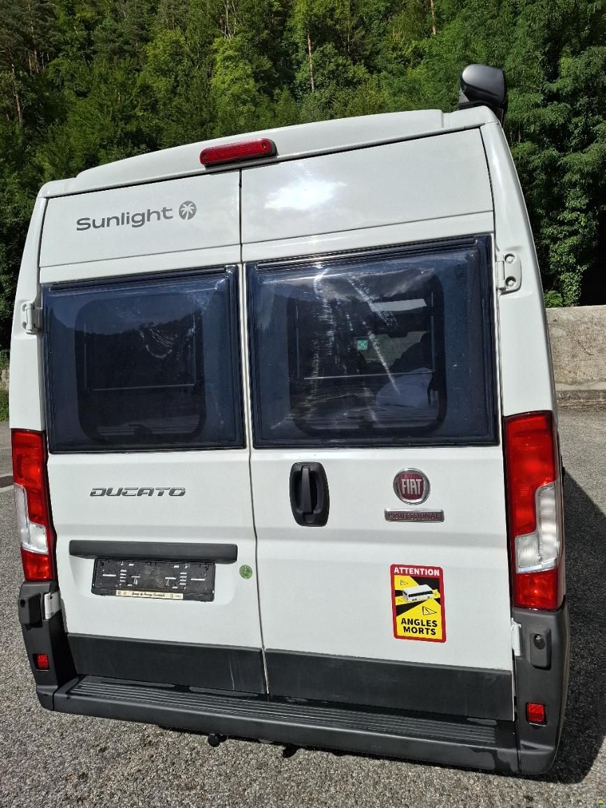 Sunlight Cliff Adventure 600