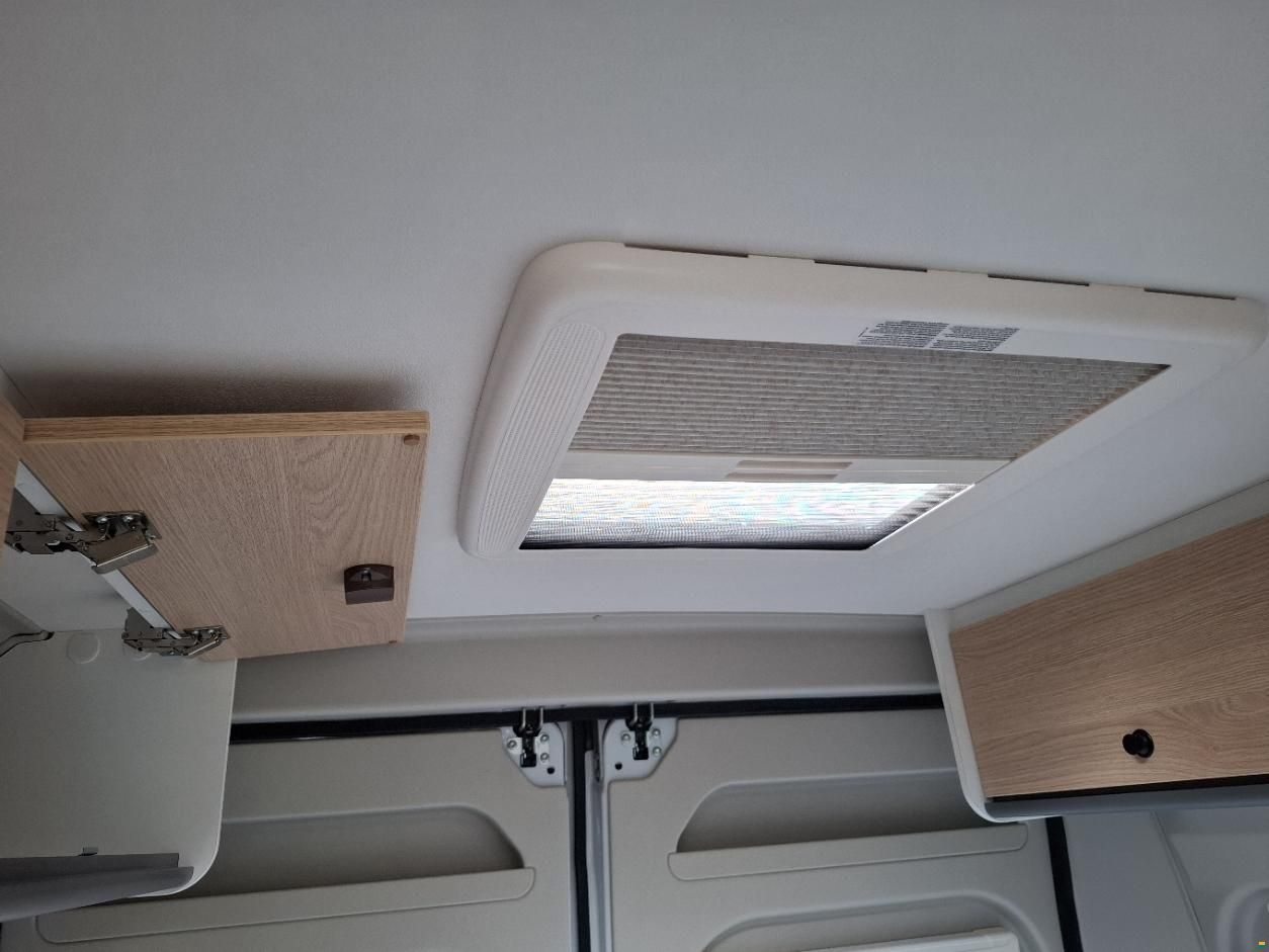 Sunlight Cliff Adventure 600