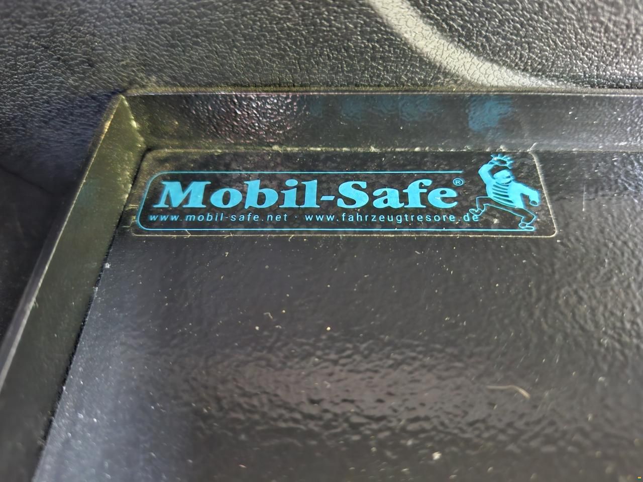 Sunlight Cliff Adventure 600