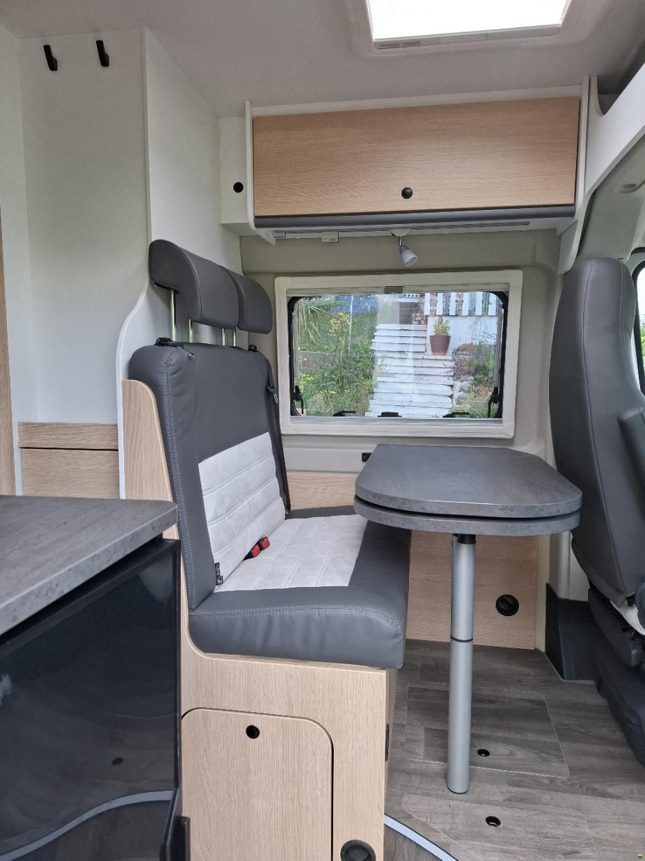 Sunlight Cliff Adventure 600