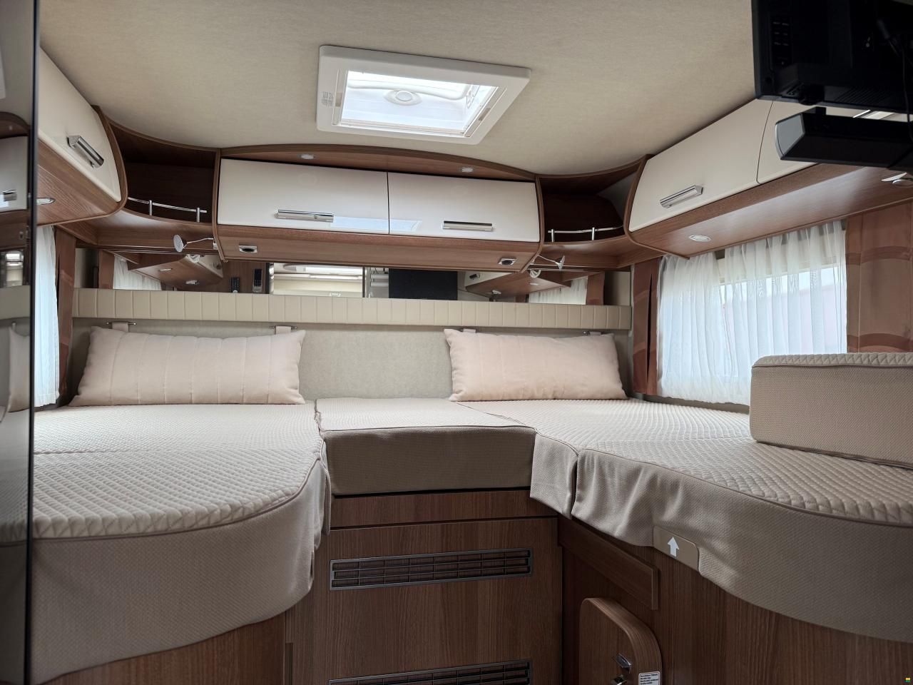 Carthago C-TOURER I 143 LE