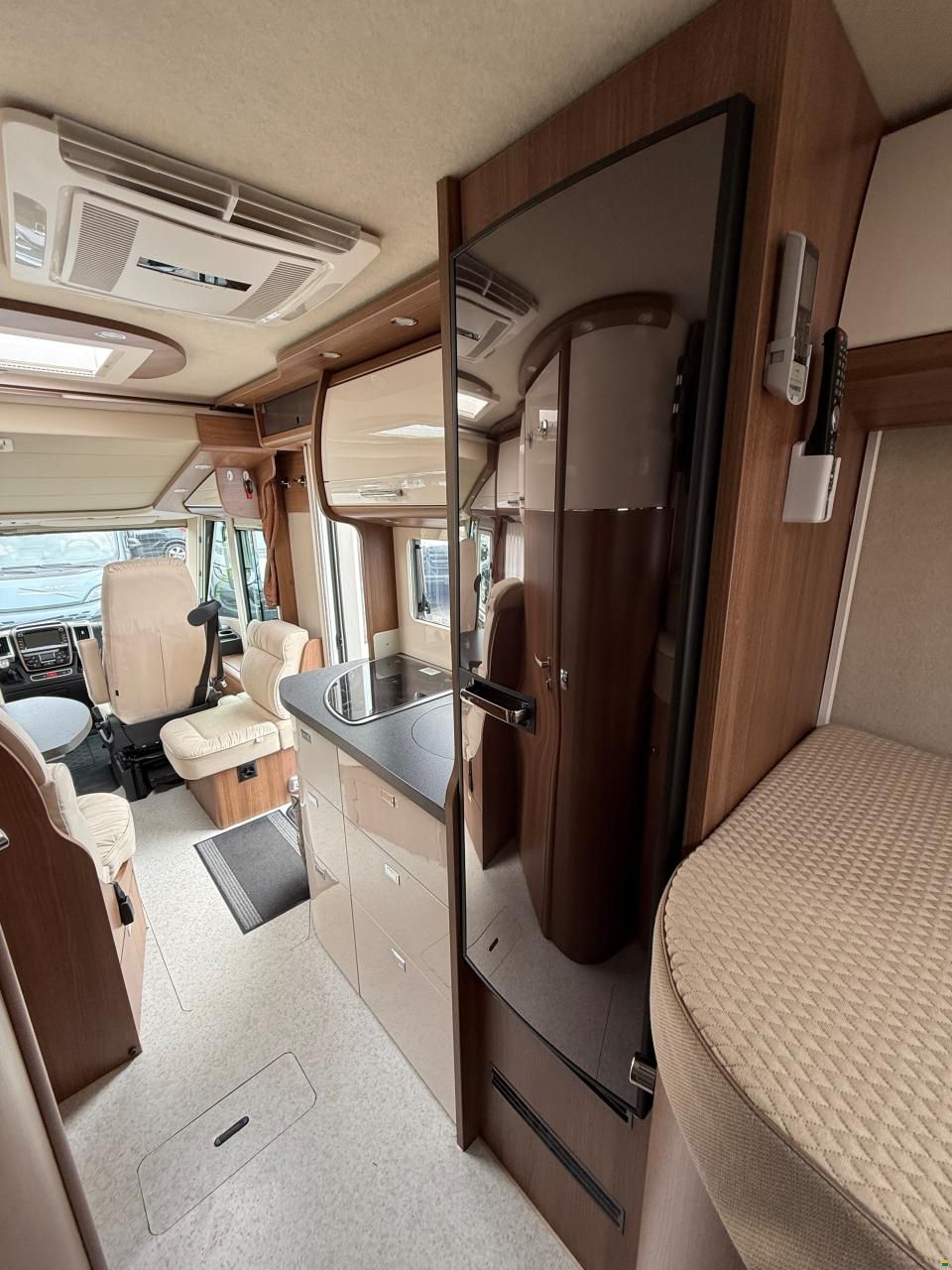 Carthago C-TOURER I 143 LE